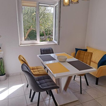 La Petite Maison Сплитска Екстериор снимка