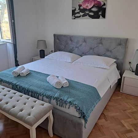 La Petite Maison Сплитска Екстериор снимка