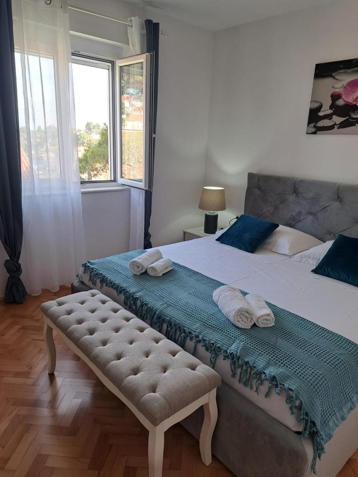 La Petite Maison Сплитска Екстериор снимка